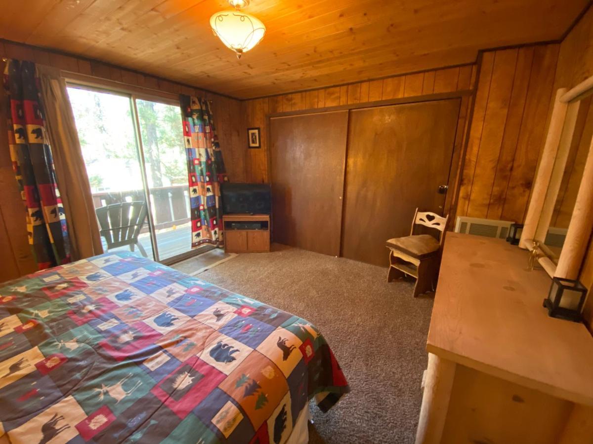 Bearfoot Cabin -Cute And Cozy Mountain Home, Conveniently Close To Everything! Биг Беър Лейк Екстериор снимка