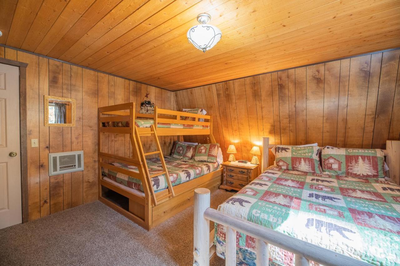 Bearfoot Cabin -Cute And Cozy Mountain Home, Conveniently Close To Everything! Биг Беър Лейк Екстериор снимка